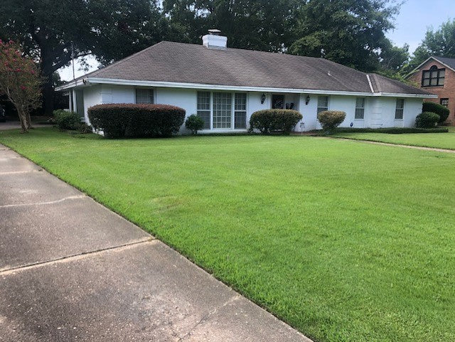 Lawn Mowing, Trimming & Edging Service